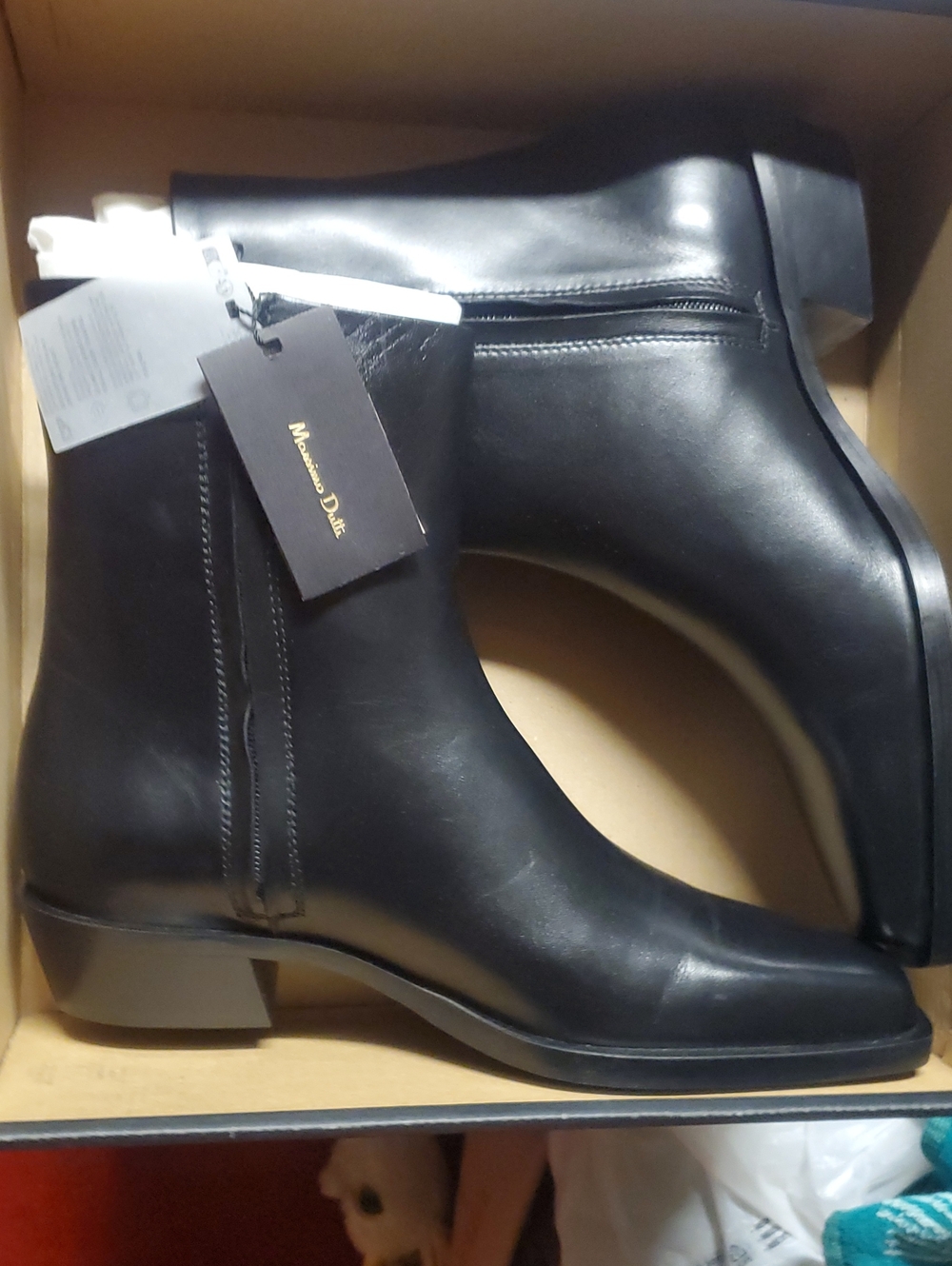 Massimo Dutti Black Leather Chukka Zip Boots
